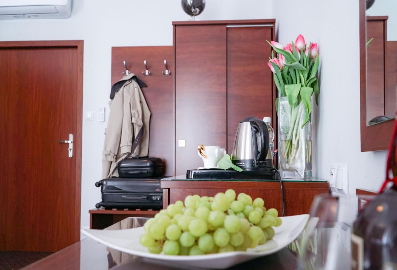 City Center Rooms Piotrkowska 91 Łódź Esterno foto